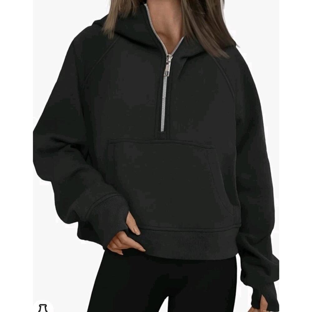 AUTOMET ~Woman Size M~ Black Pullover Cropped Sweatshirt Cotton Blend NWT.